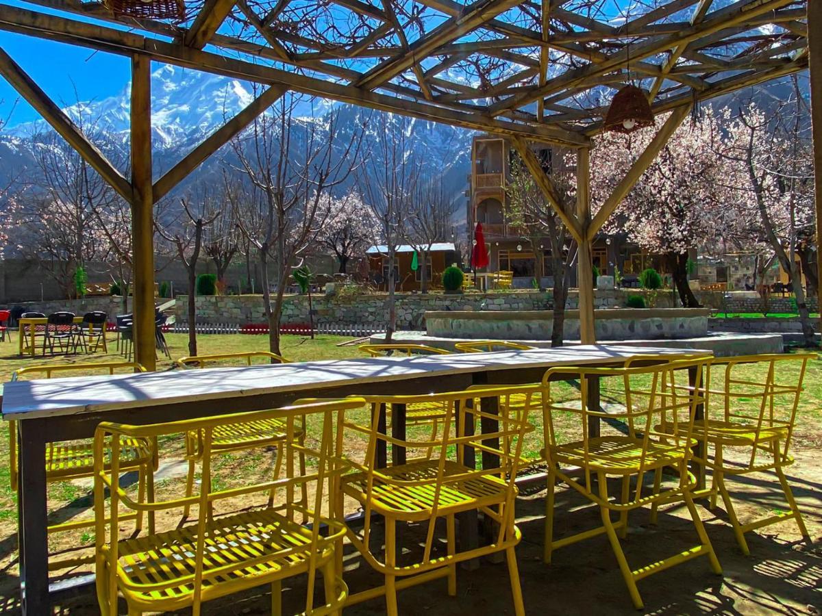 Dumani Nagar Hotel & Resort Karimabad  Екстер'єр фото