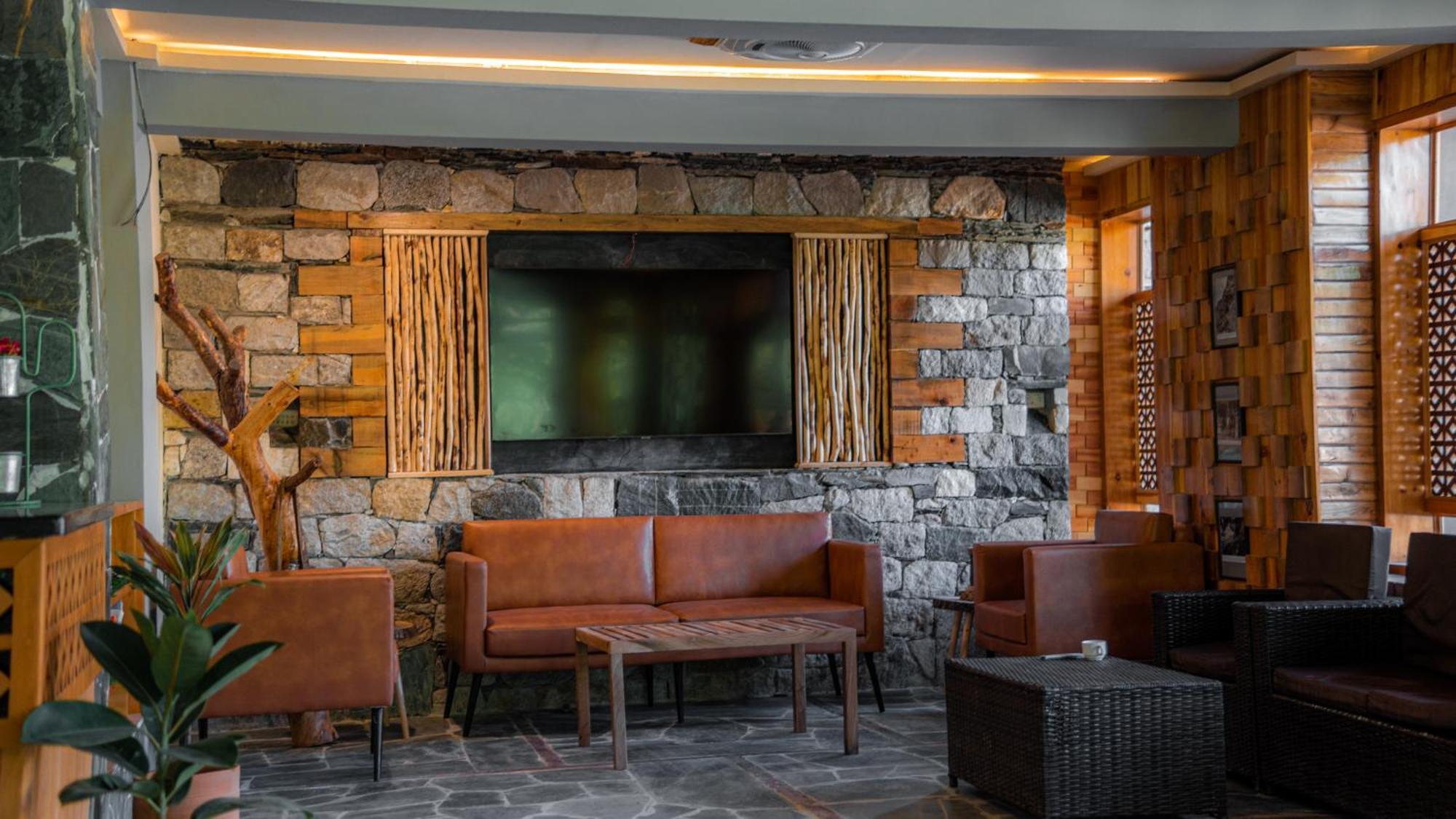 Dumani Nagar Hotel & Resort Karimabad  Екстер'єр фото