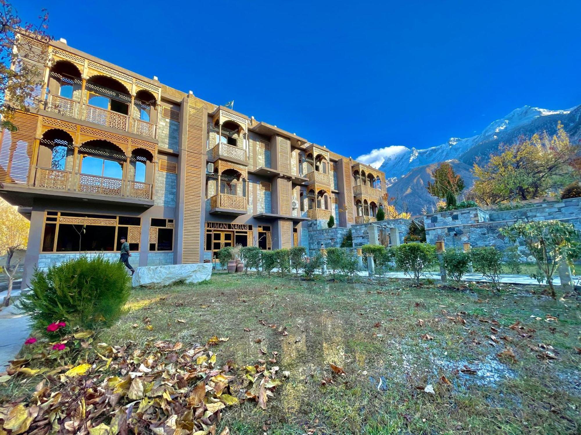 Dumani Nagar Hotel & Resort Karimabad  Екстер'єр фото